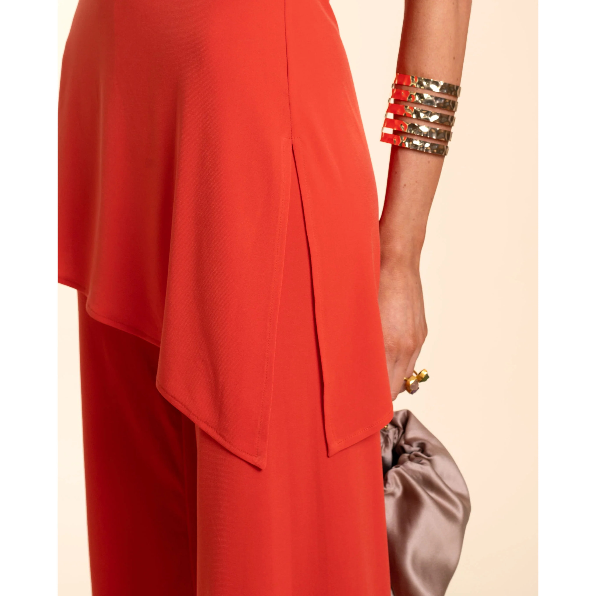 Top de mujer asimétrico palabra de honor