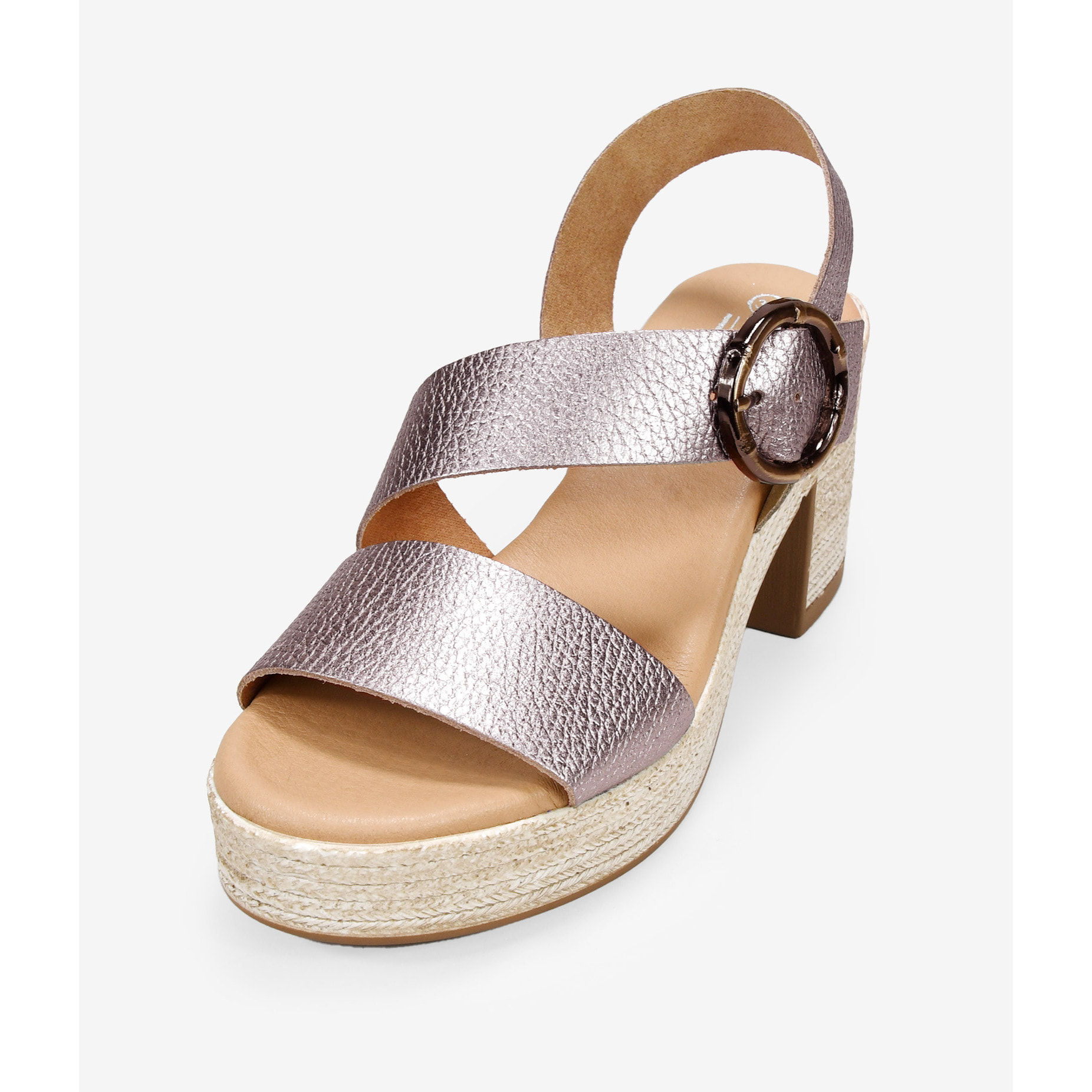 Sandalias de piel metalizadas con tacón y hebilla