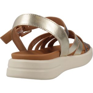 Sandalias Mujer de la marca GEOX  modelo D XAND 2S ORO