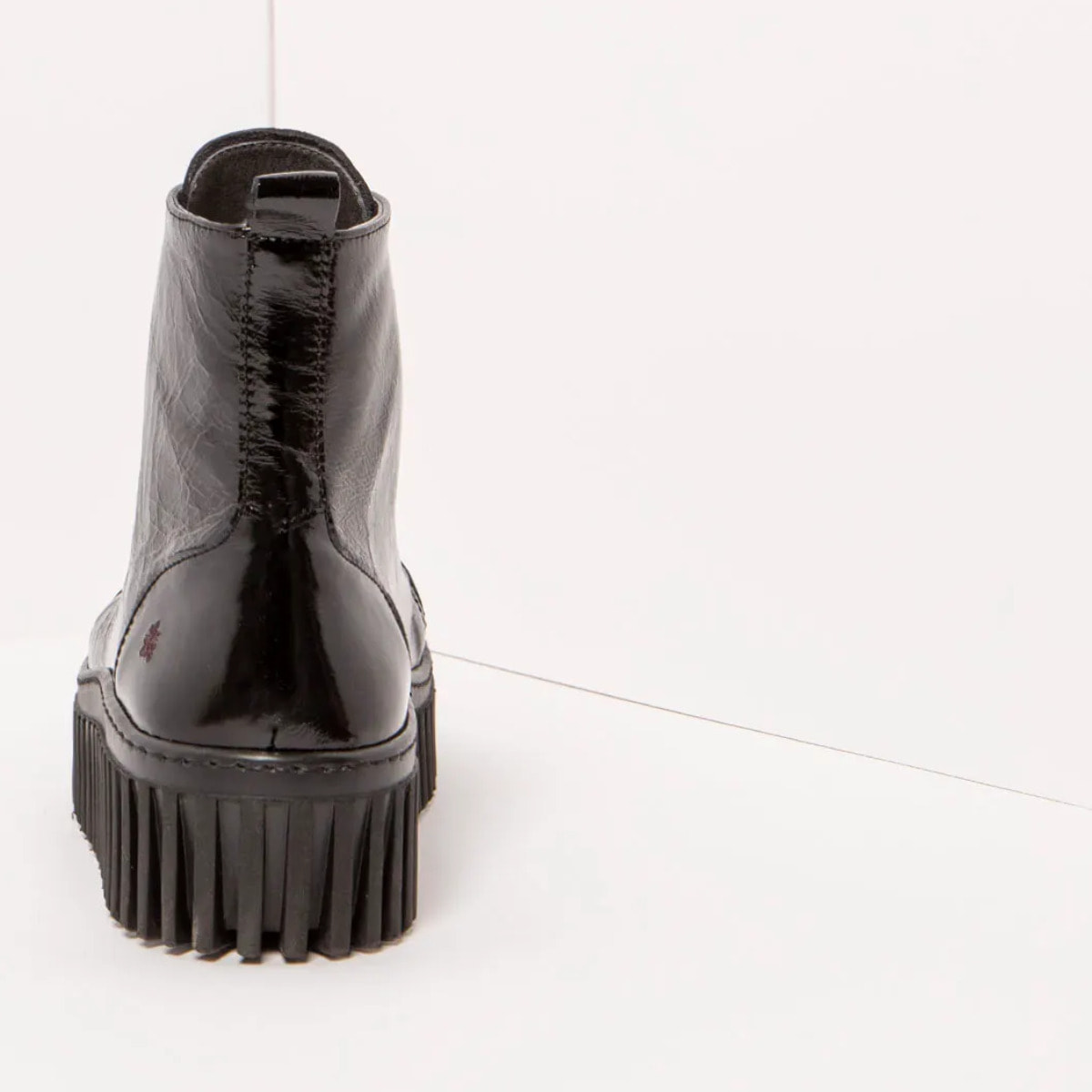 Botines 1513 PATENT FLASH BLACK/BRIGHTON color Black