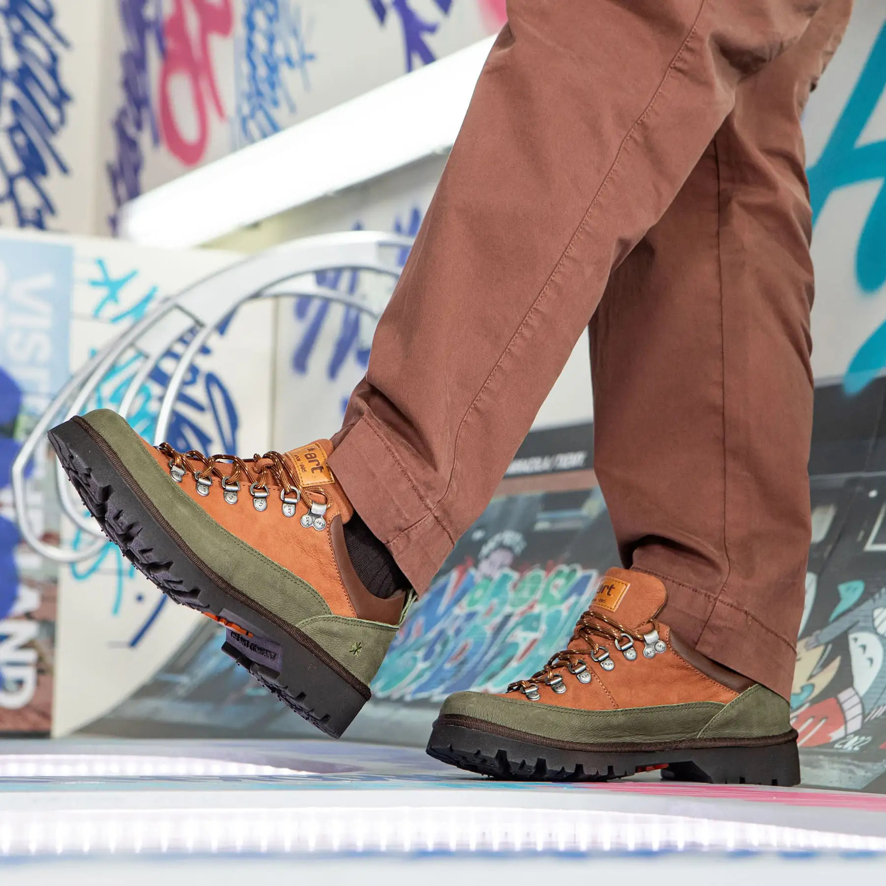 Zapatos 1484 NOBUCK KAKI-CUERO / DENVER color Kaki-cuero