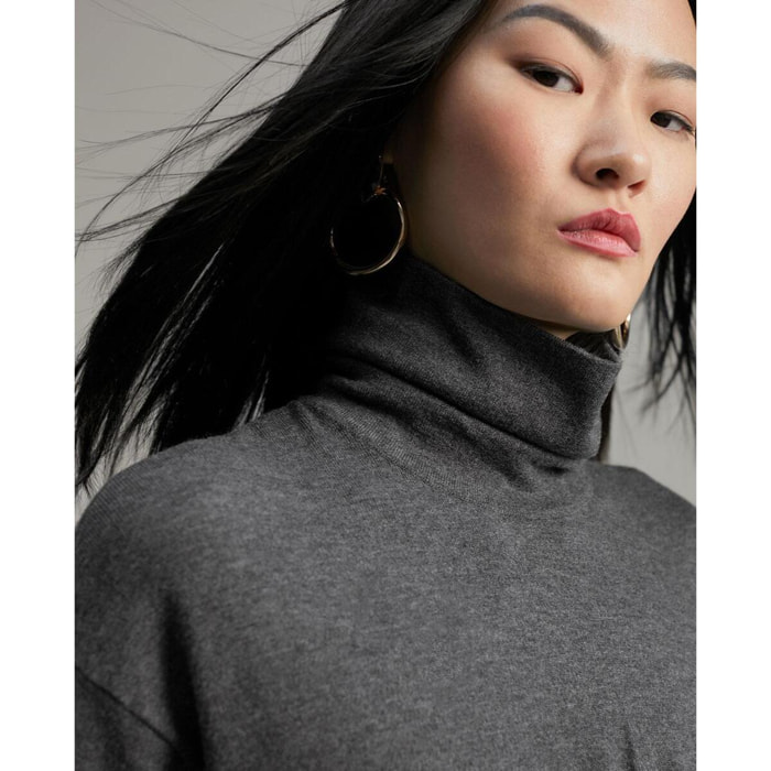 abito midi in maglia grossa con bottoni e spalline