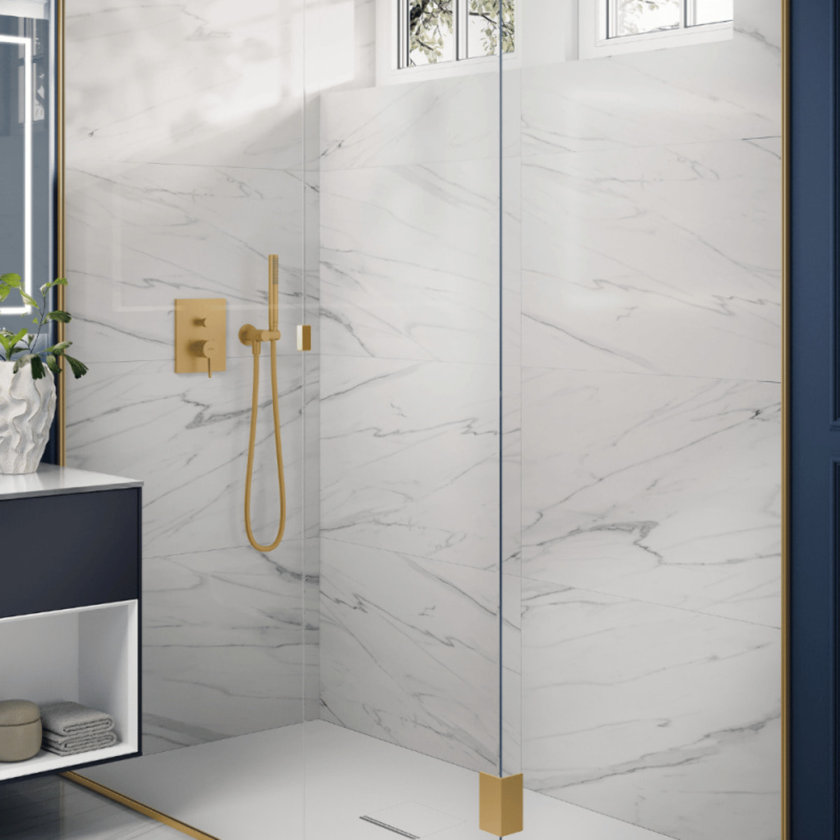 Support mural pour douchette avec raccordement Universal Showers rond or brossé