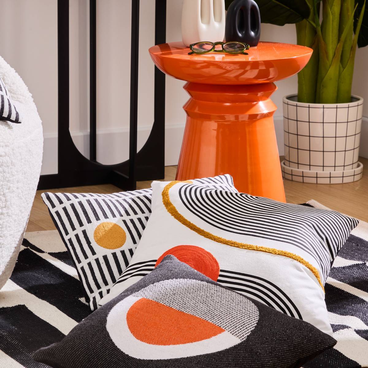 Coussin Kubus noir et blanc 45x45cm