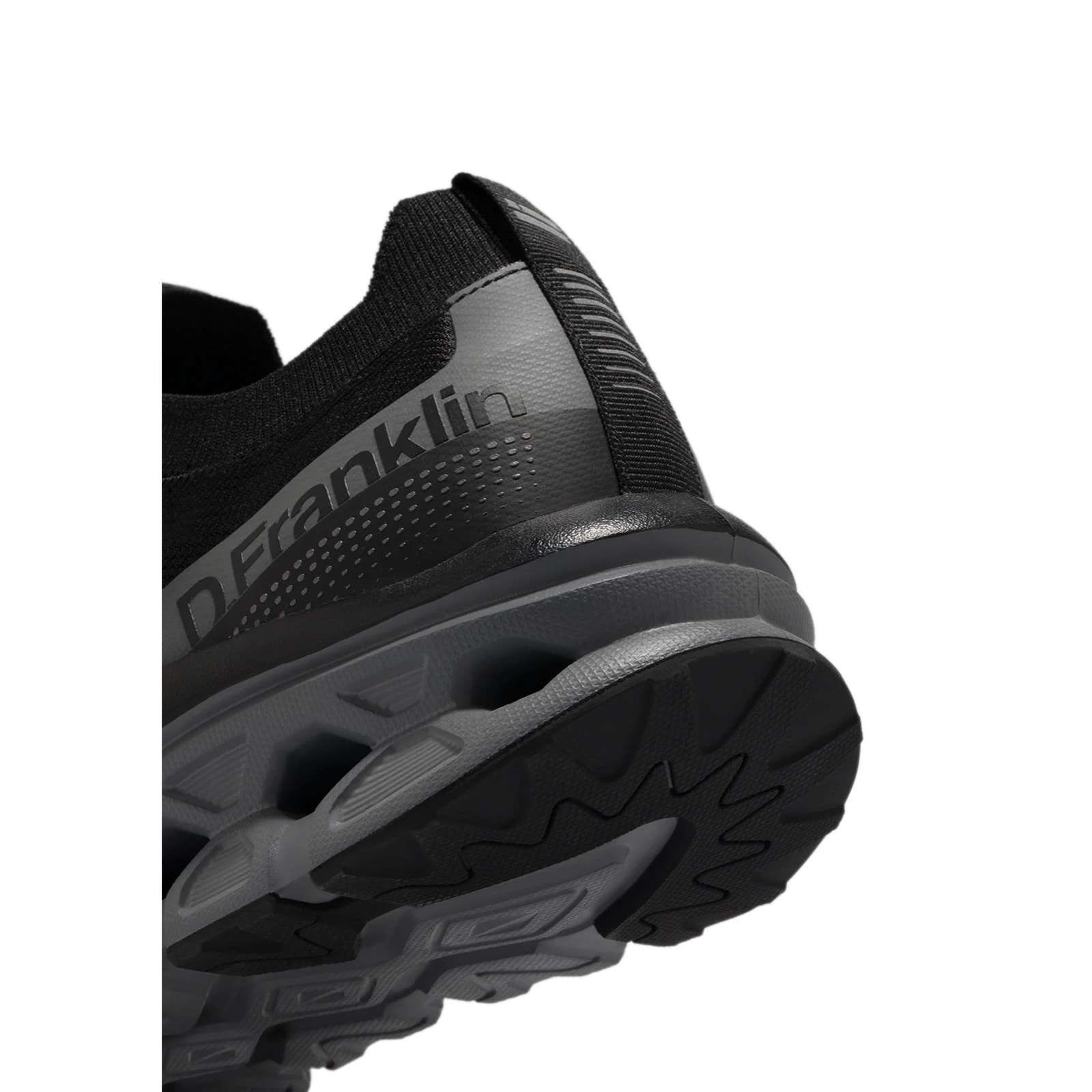 Zapatillas Unisex Aero Mesh en Negro y Gris D.Franklin