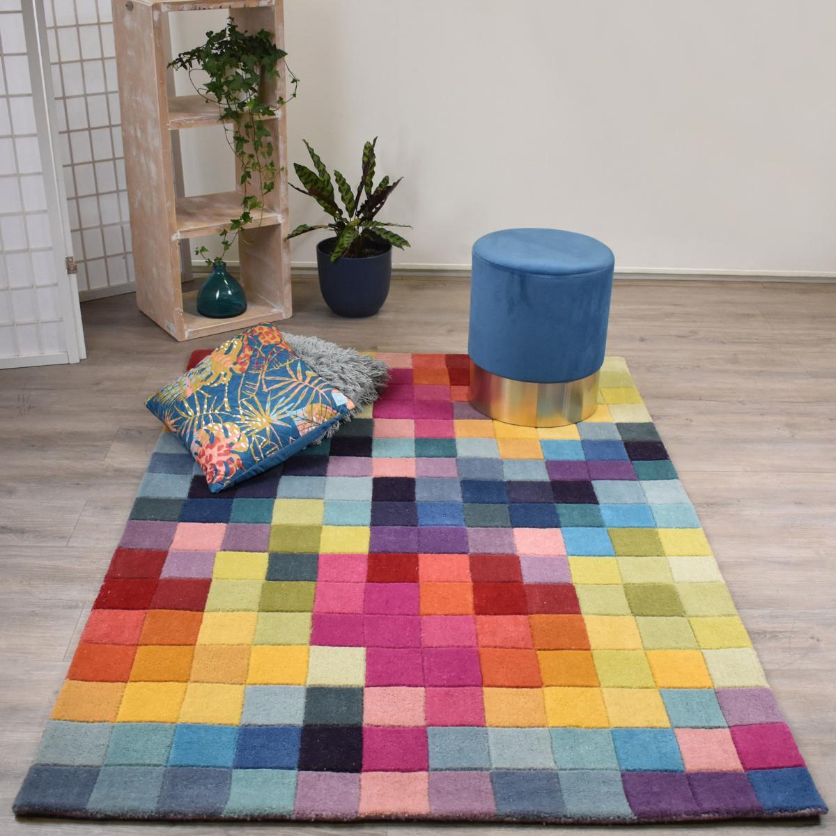Tapis haute gamme tufté main en laine motif damier GONA