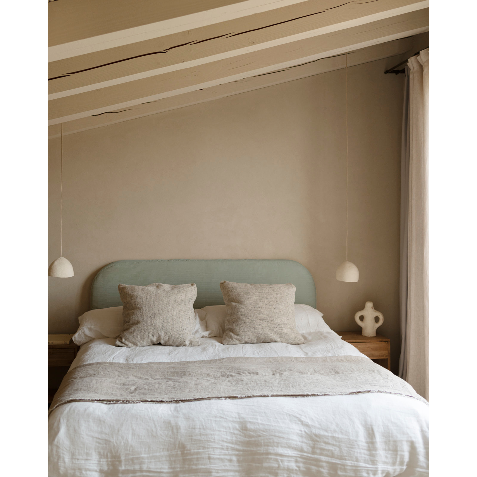 Tête de lit déhoussable en velours côtelé vert bleuté en différentes tailles