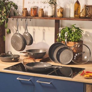 Wok, 30 cm, Aluminium, Revêtement antiadhésif en céramique renforcée en titane