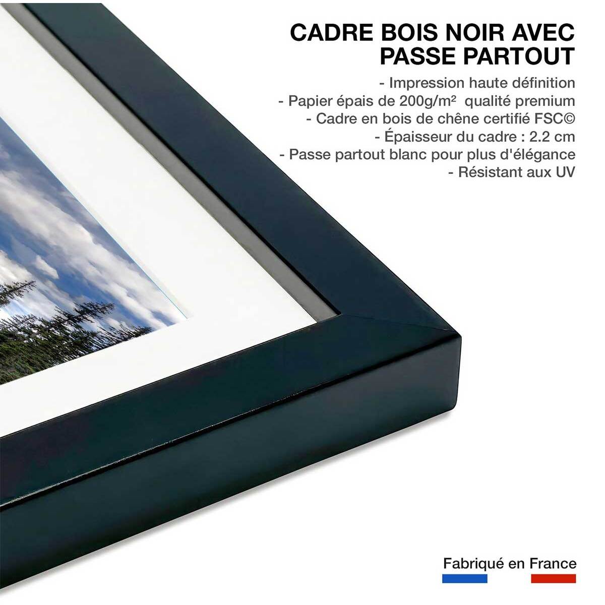 Affiche lac bleu éméraude Affiche + cadre en bois - Noir