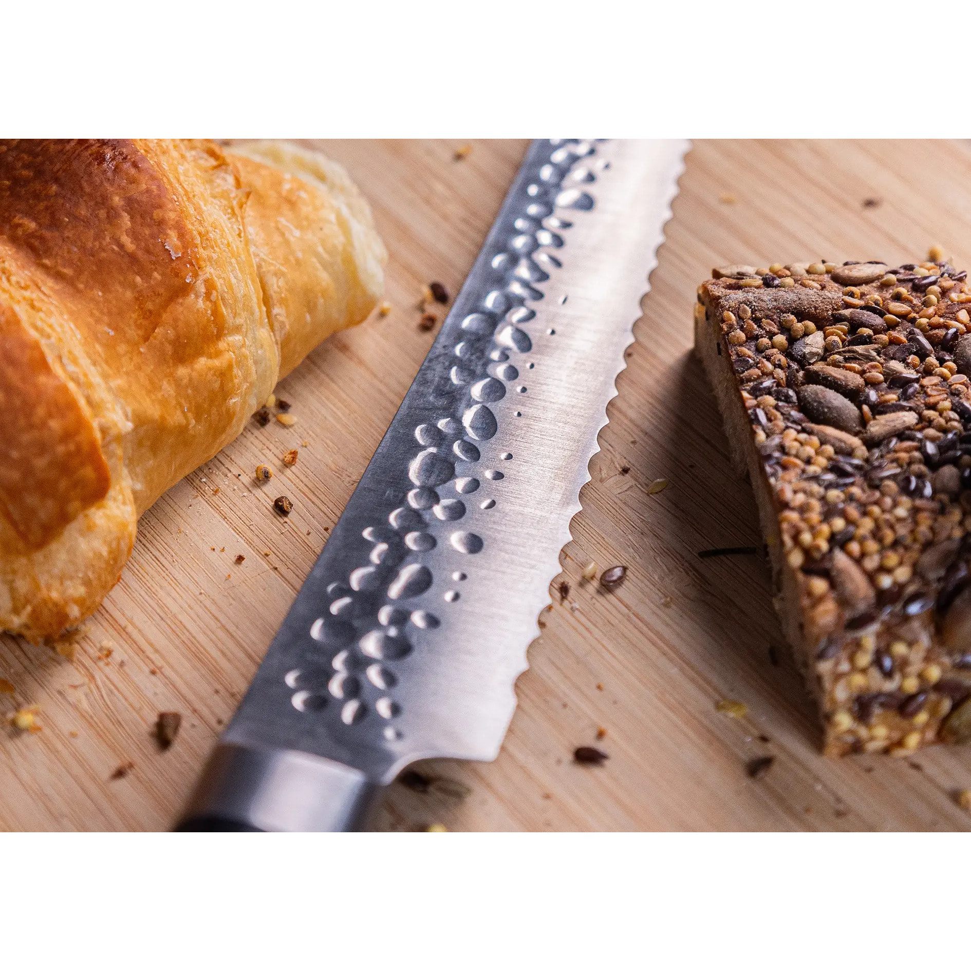 Coltello da pane seghettato | acciaio 440C | L: 20 cm