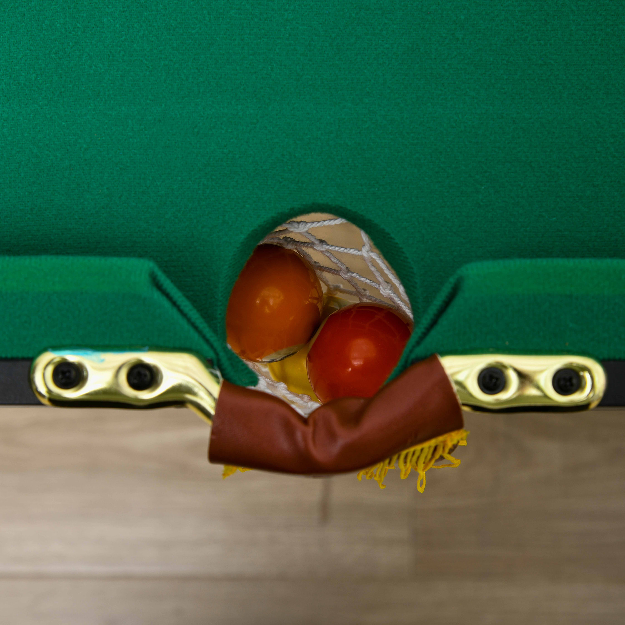 Table de billard pliable hauteur réglable avec accessoires - dim. 140L x 60l x 55-75H cm - vert