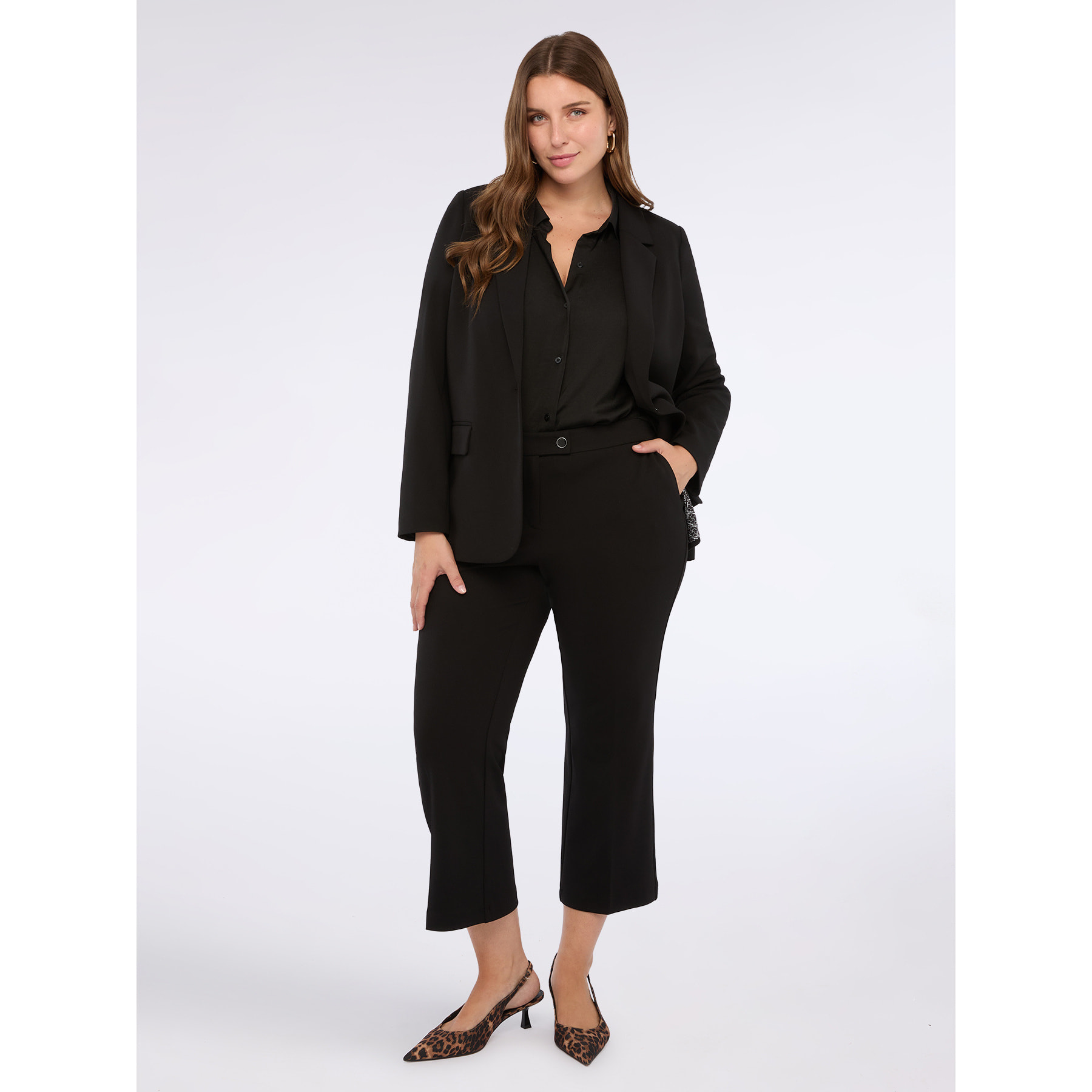 Fiorella Rubino - Pantaloni kick flare in tessuto stretch - Nero