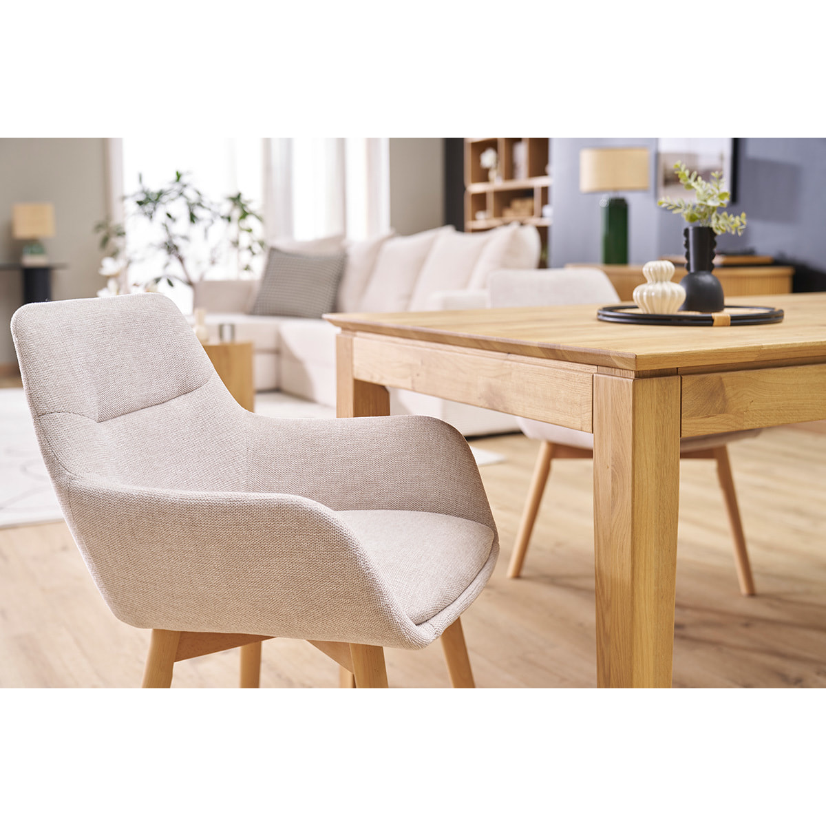 Chaises en tissu effet velours texturé beige et bois clair (lot de 2) ALESS