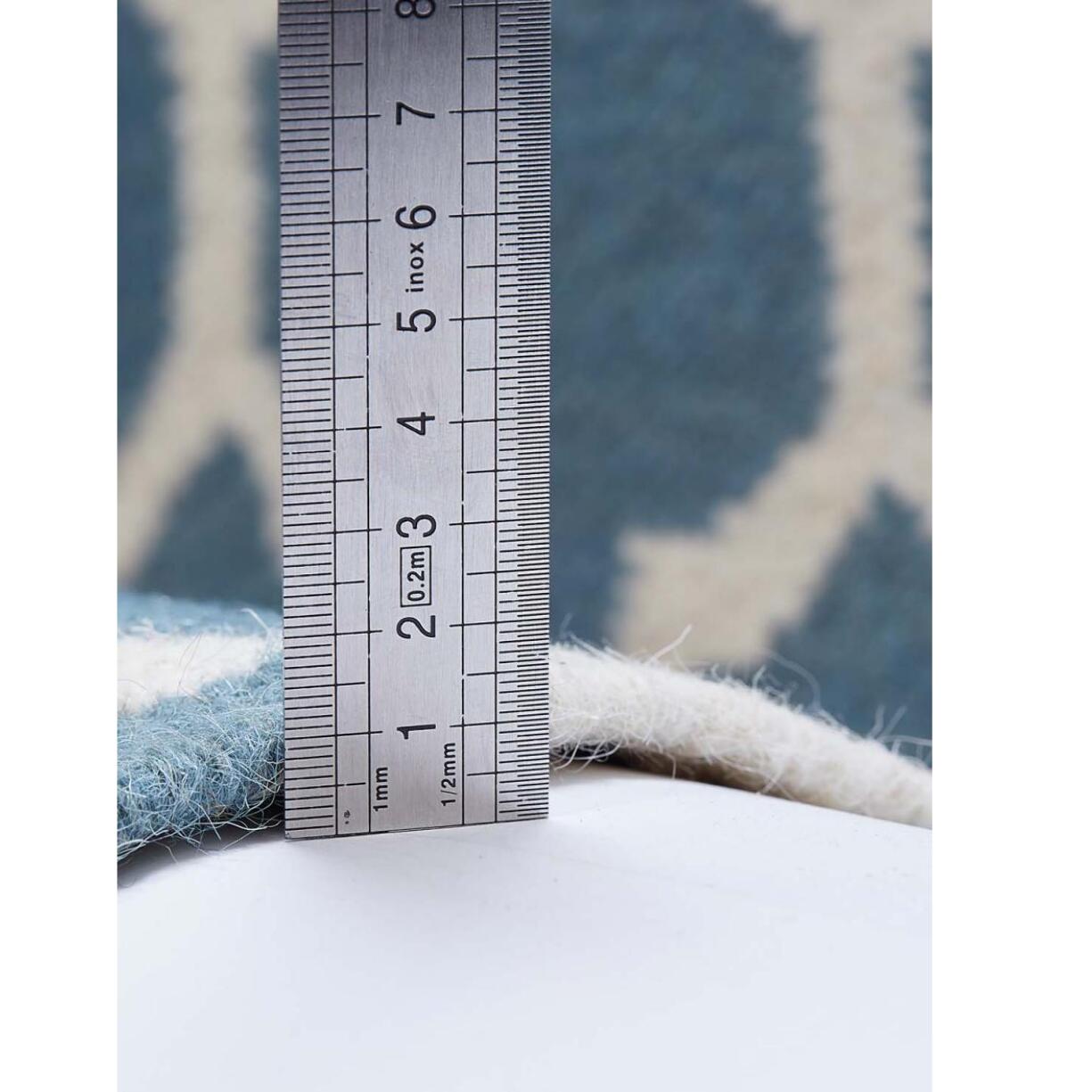 Tapis Kilim tissé à la main en laine motif Géométrique bleu et blanc