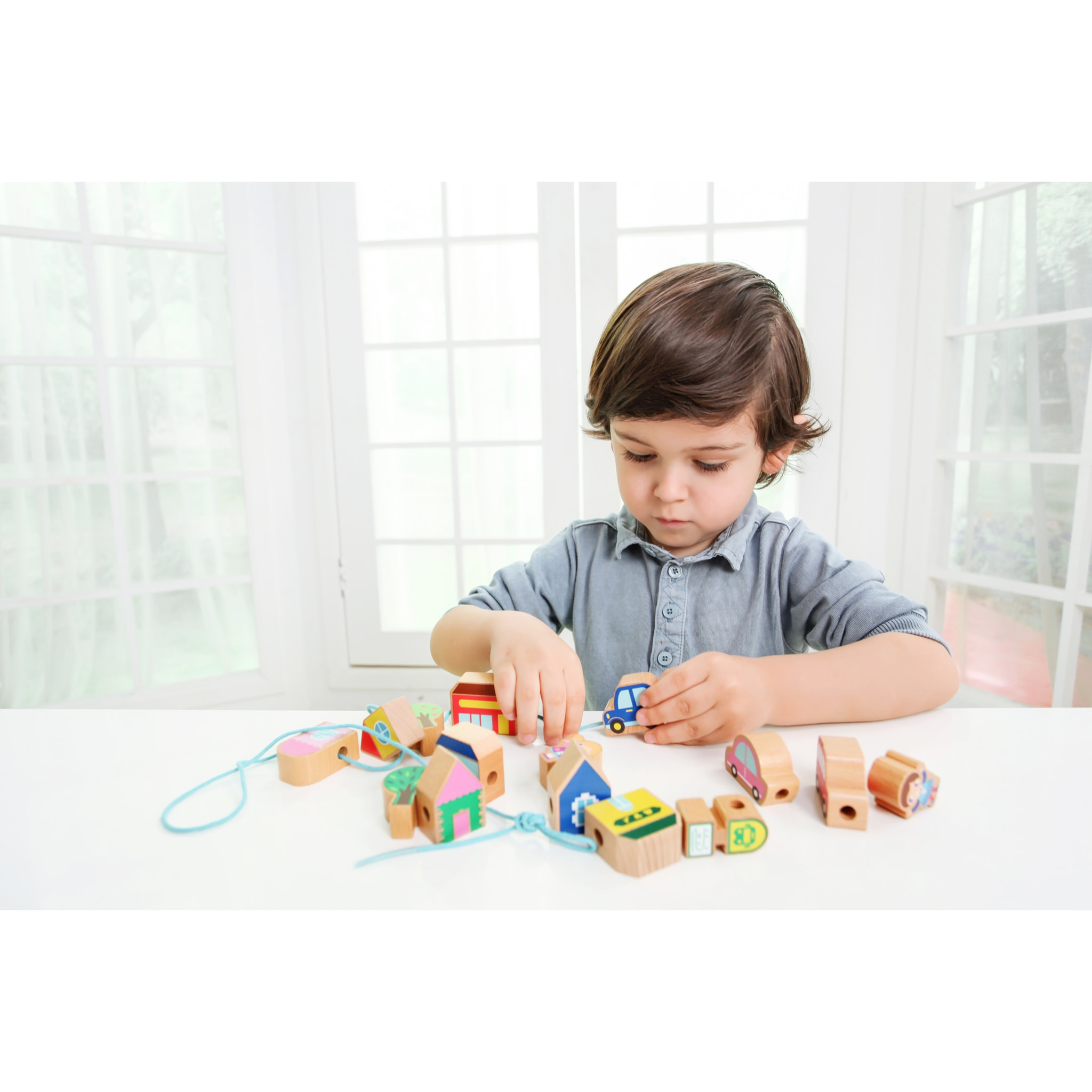 PIEZAS CON CUERDA: CIUDAD