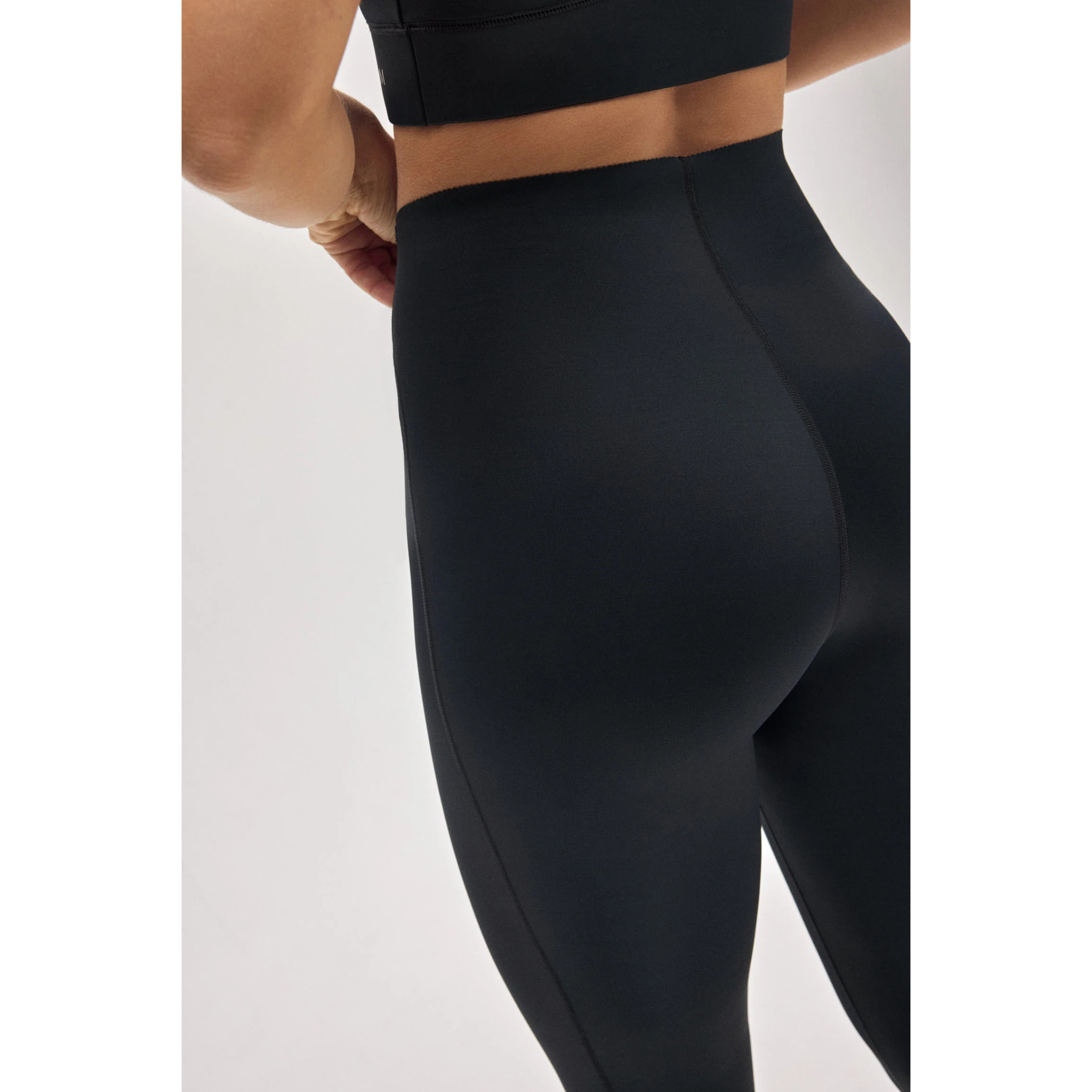 Leggings sportivi lunghi neri a compressione per pancia piatta