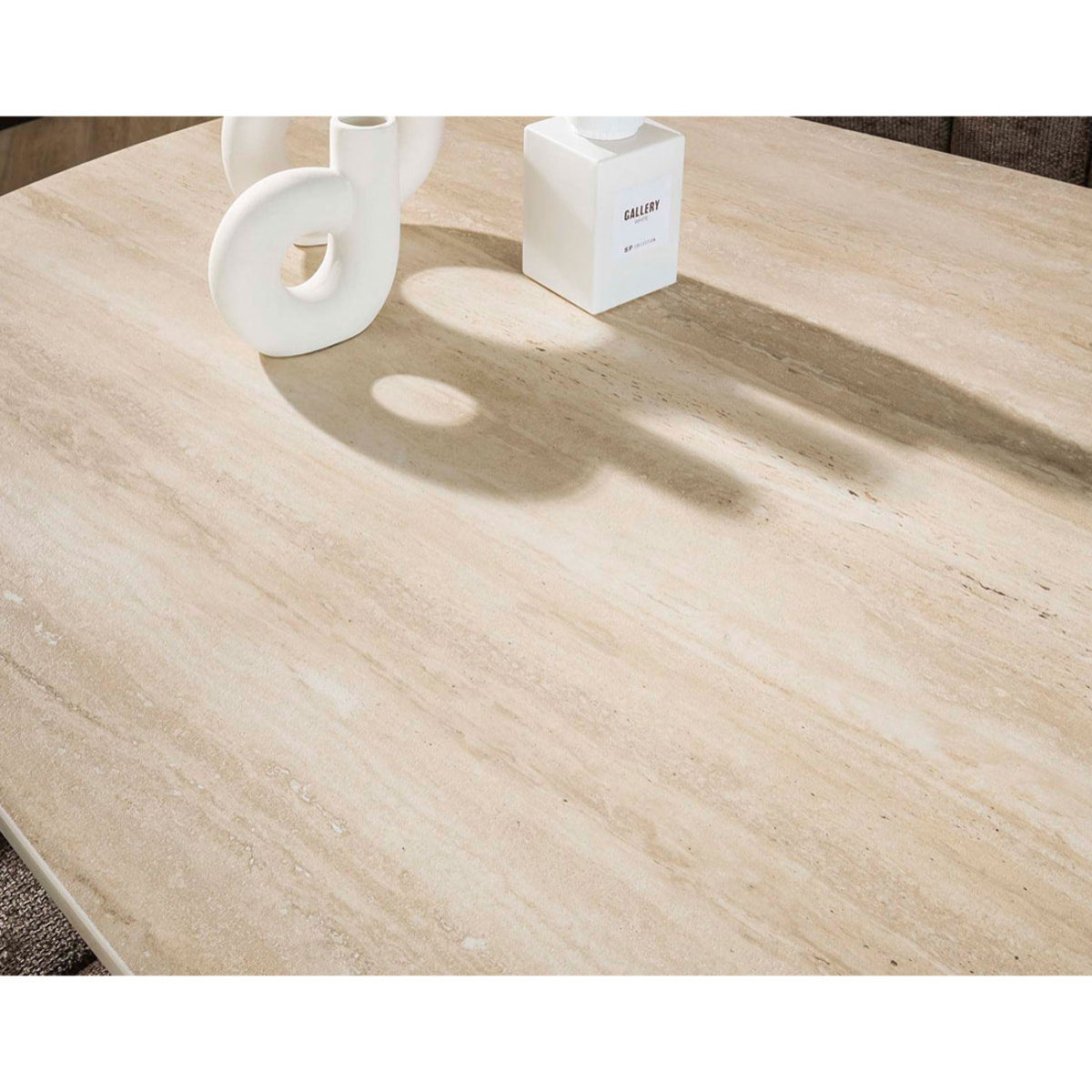 Ruben - table à manger - plateau en céramique 3D effet travertin - pieds en acier - 6 à 8 personnes - Beige / Noir