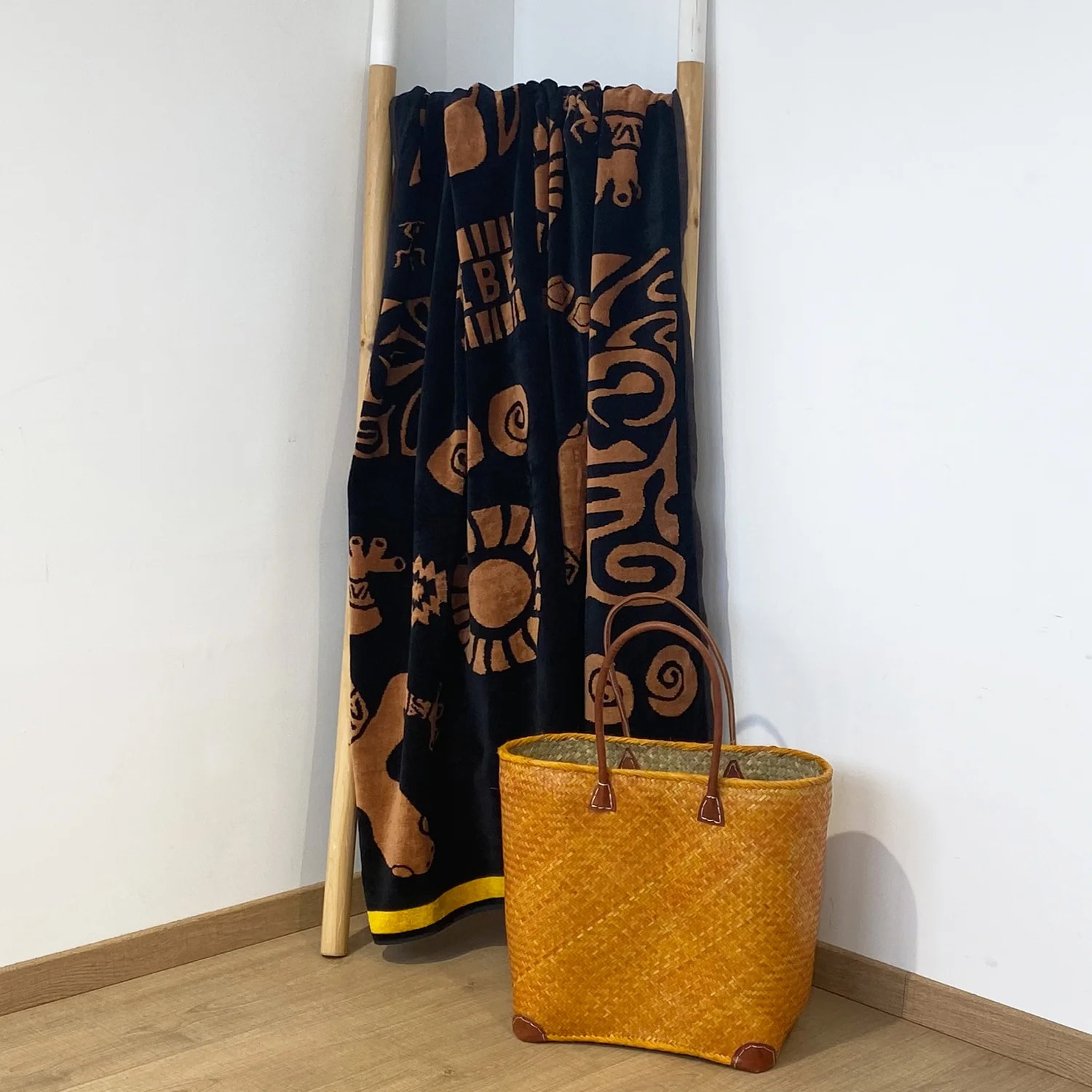 Serviette de plage éponge velours Jacquard - Tribalta - 140x180cm - 400g/m²