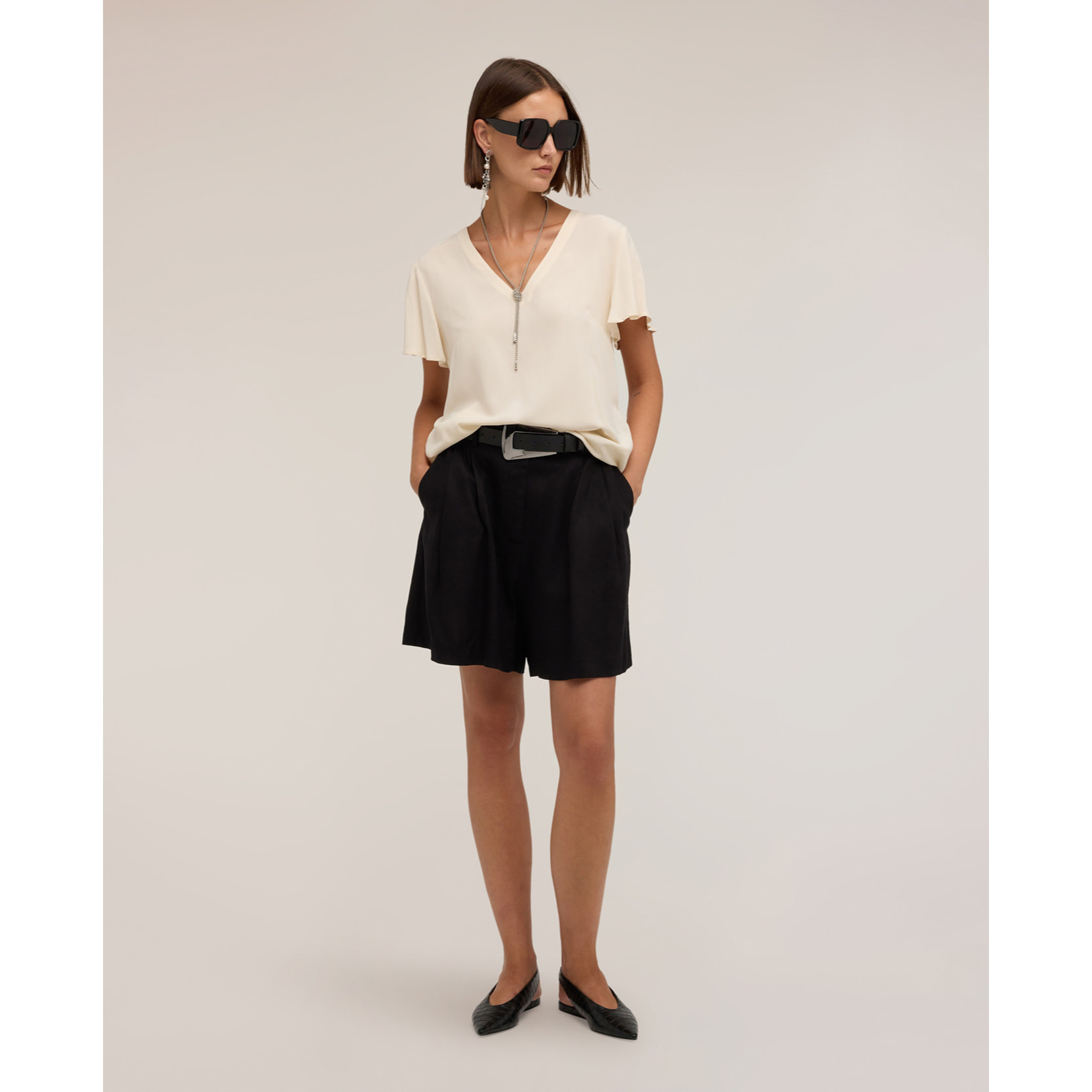 Motivi - Blusa con scollo a V e maniche a volo - Beige