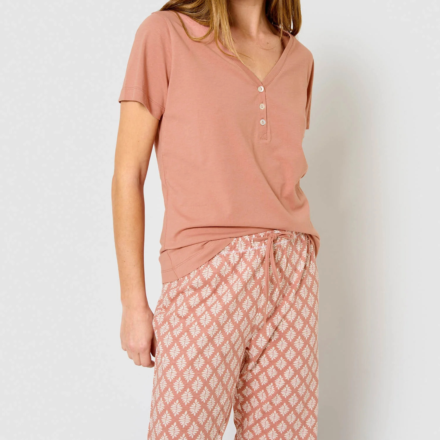 Pijama largo algodón manga corta con escote pico zurich rosa