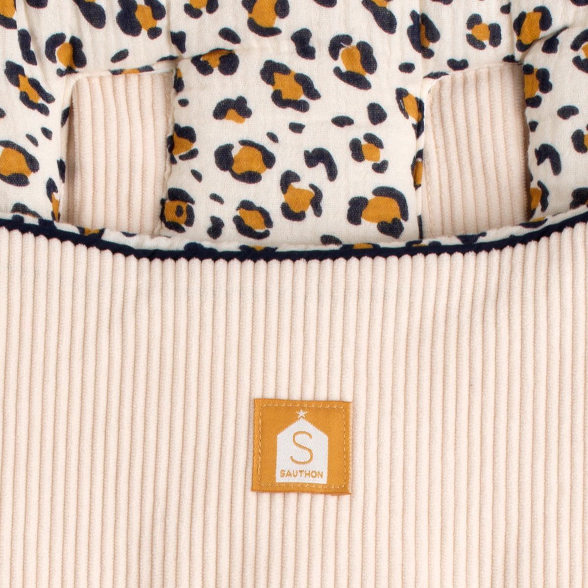 Nid d'ange bébé 5 attaches en velours côtelé et intérieur gaze de coton