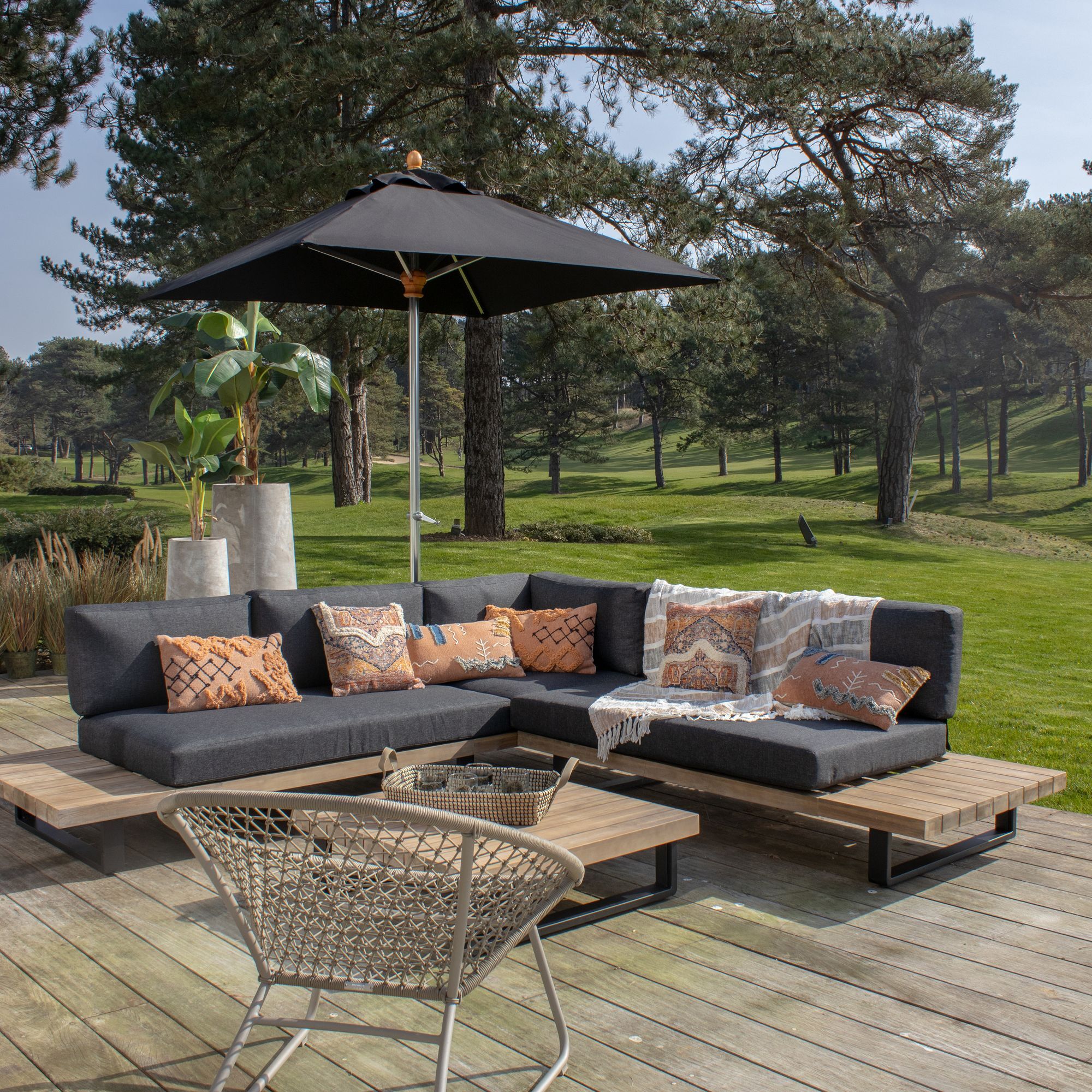 Parasol en aluminium et toile noire 200cm COMETE