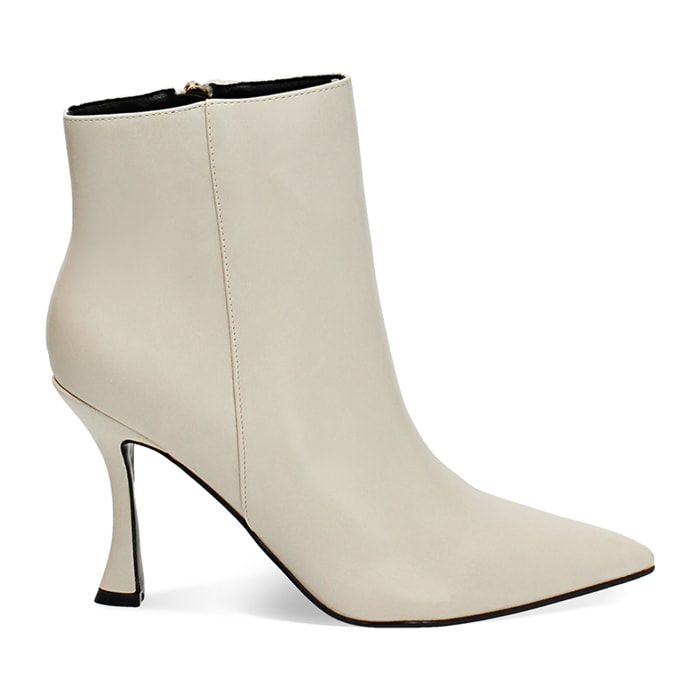 Ankle boots panna, tacco 9,5 cm