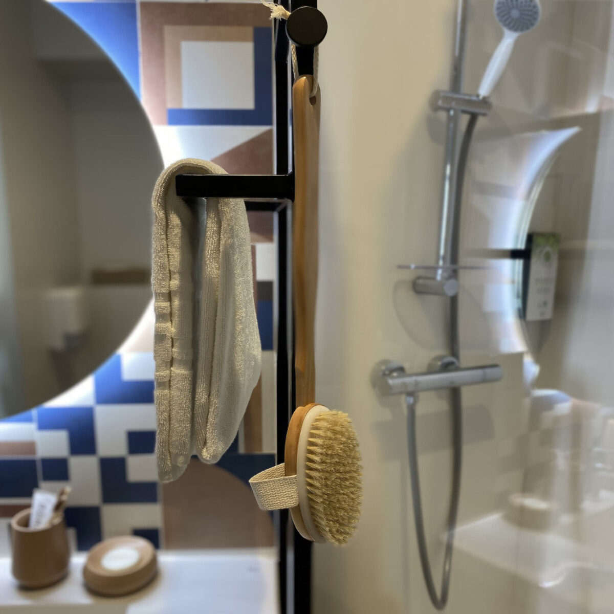 Brosse de bain en bois avec manche détachable MSV