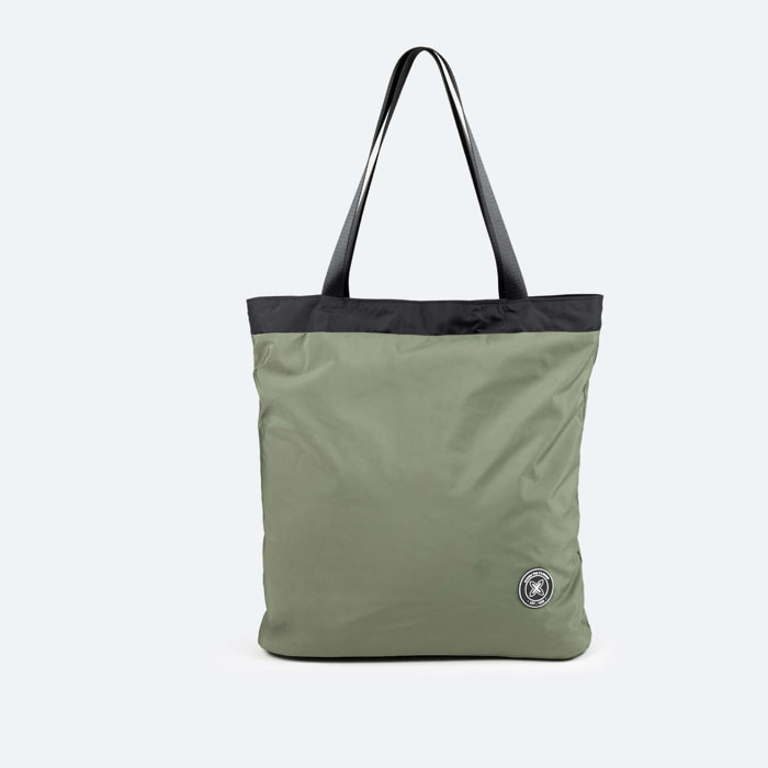Bolso Tote y Mochila Convertible de Nylon Kaki TOTE BACKPACK. SHALLOW.