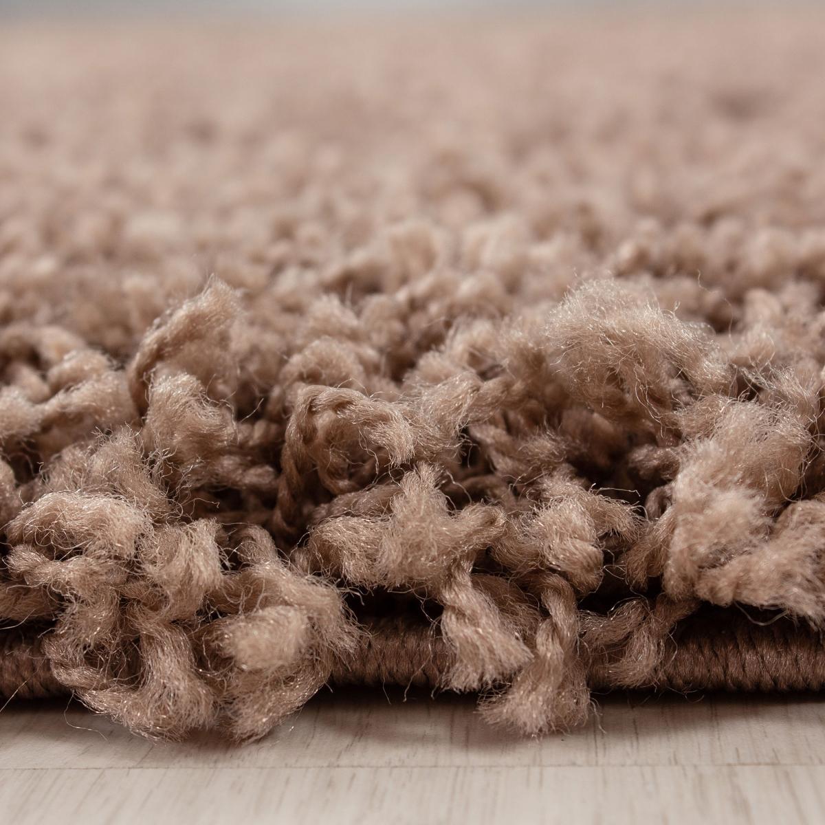 Tapis poils longs shaggy tissé motif uni ZASIVE