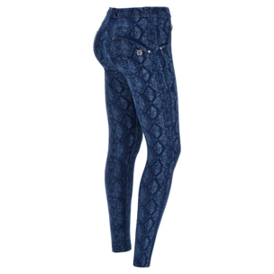 Jeans WR.UP® in denim navetta stampa pitonata in tono