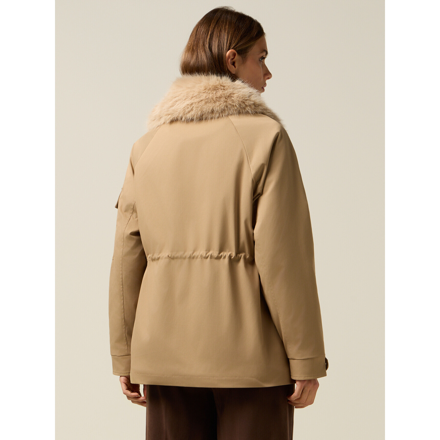 Oltre - Parka imbottito con colletto peloso - Beige