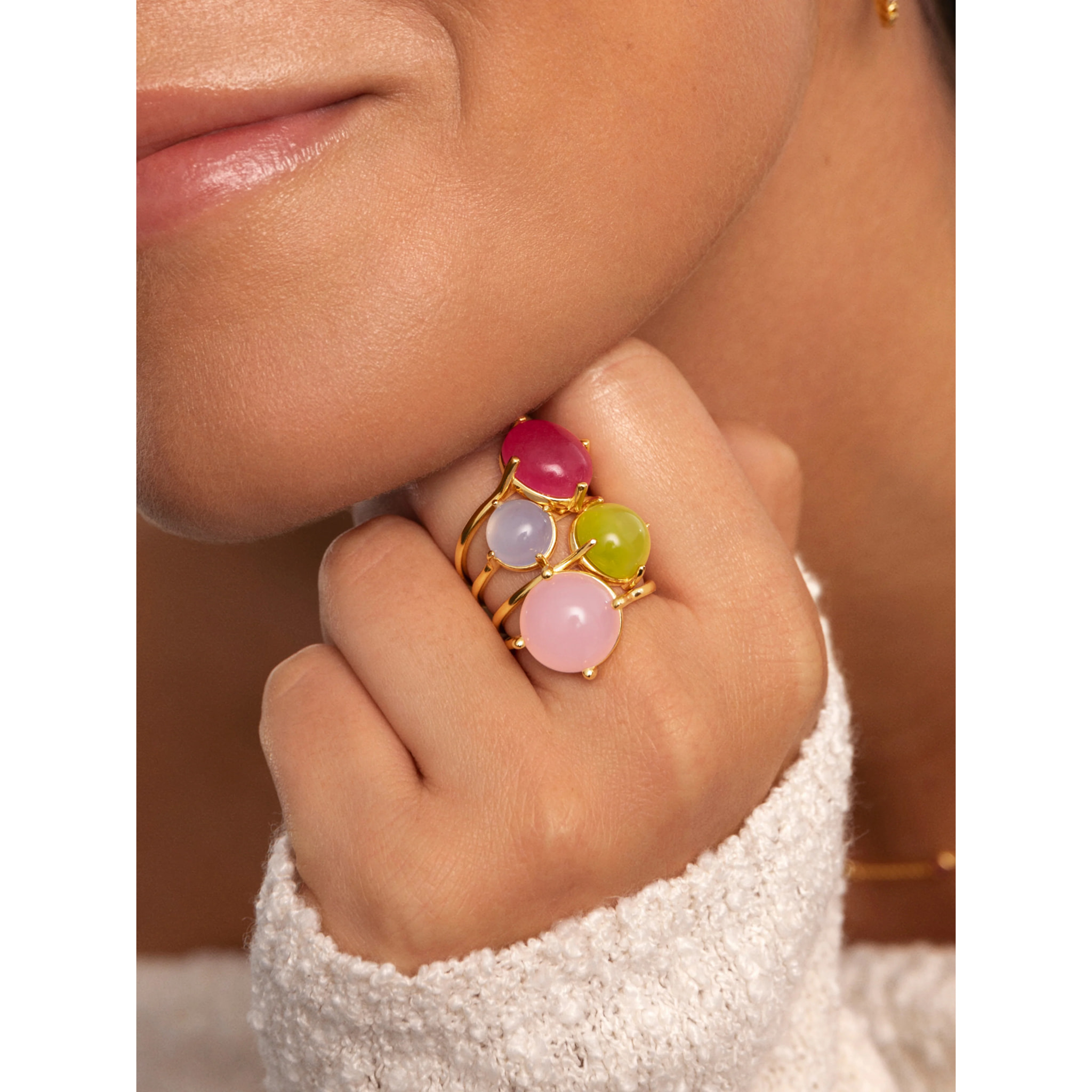 Anillo Celebrate Verde Baño Oro