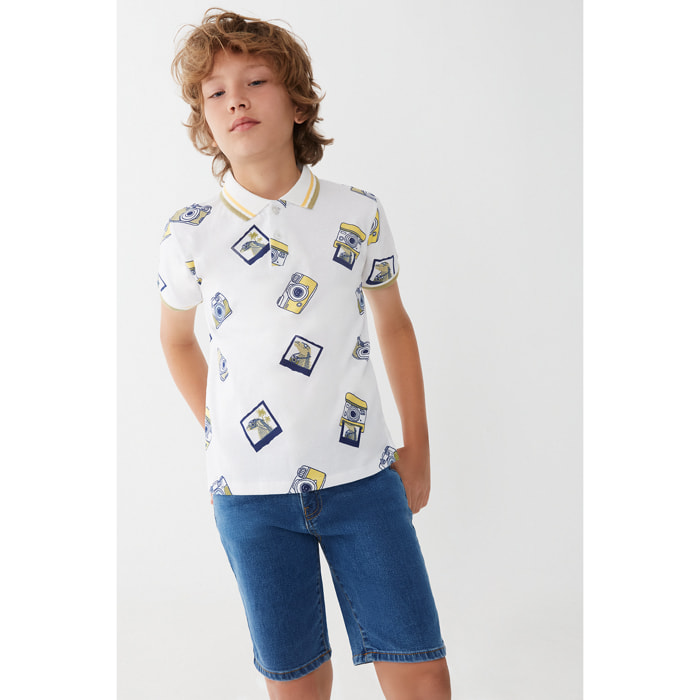 Polo Niño Blanco con Estampado de Cámaras y Detalles en Amarillo y Azul 100% Algodón | Color: Estampado | Street Monkey