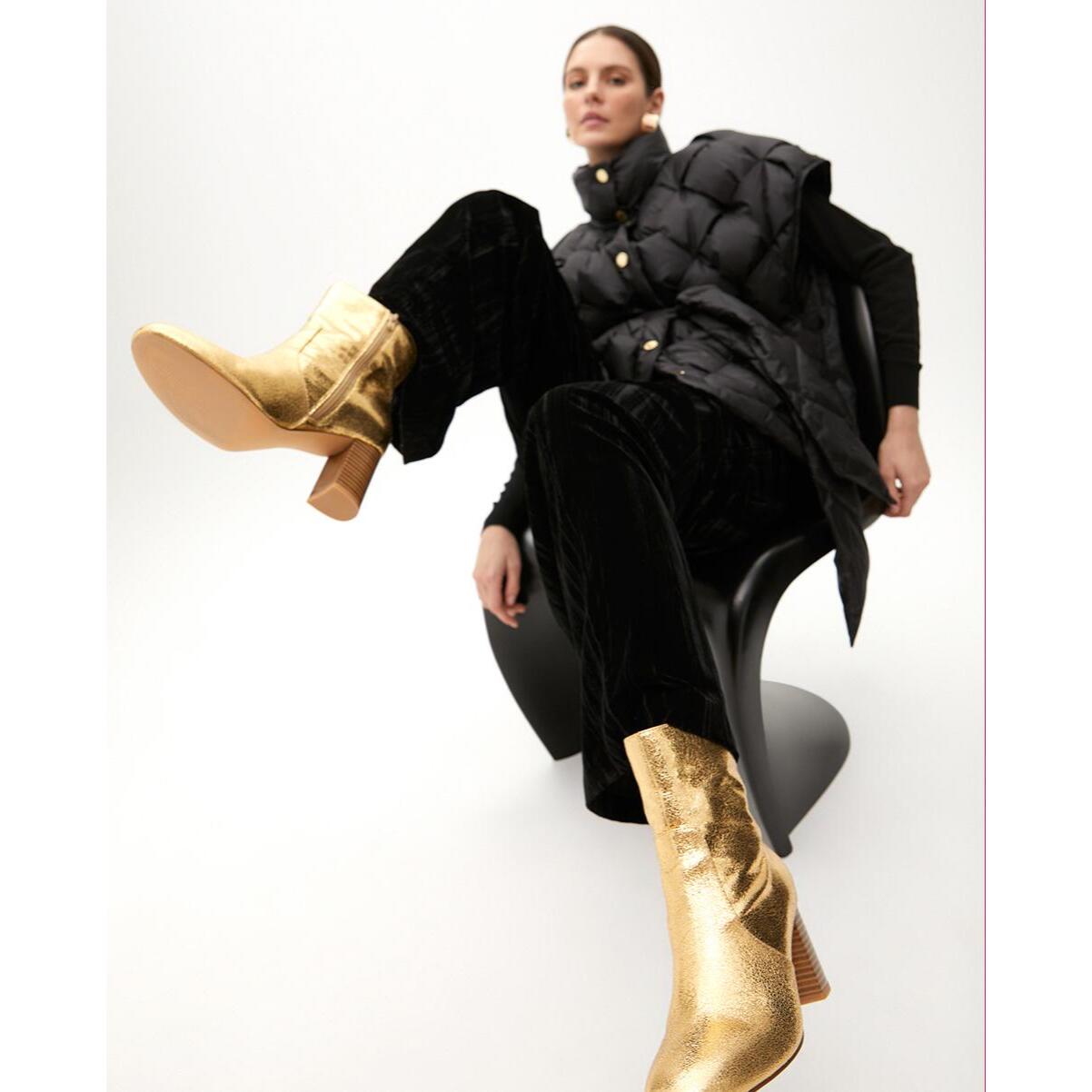 Stivaletto Metallizzato con Tacco Effetto Legno