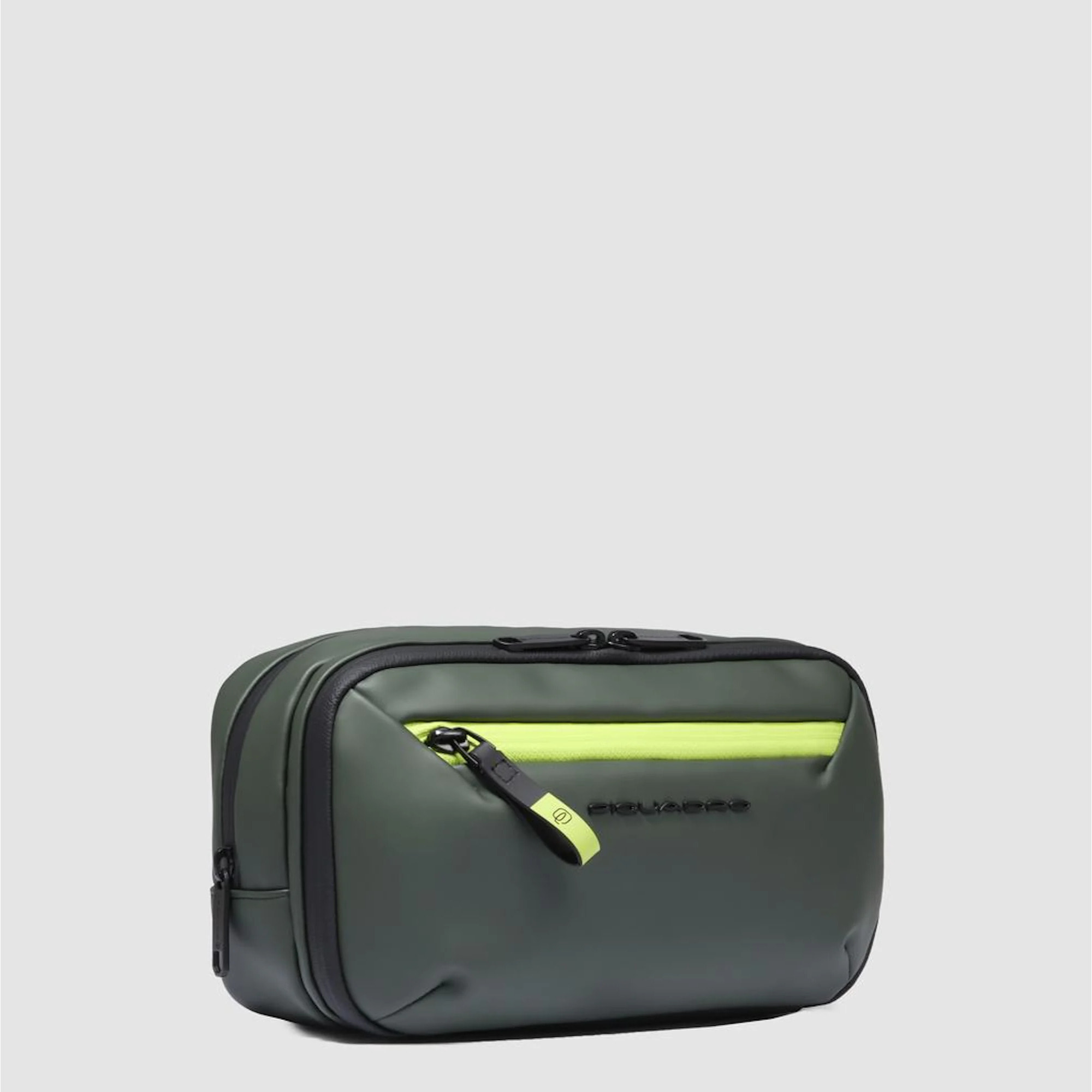 Piquadro Beauty case in tessuto gommato resistente all'acqua a due scomparti