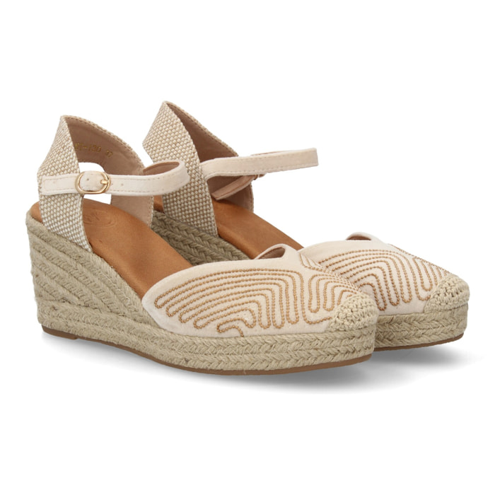 Alpargata valenciana cuña con adornos metálicos para mujer