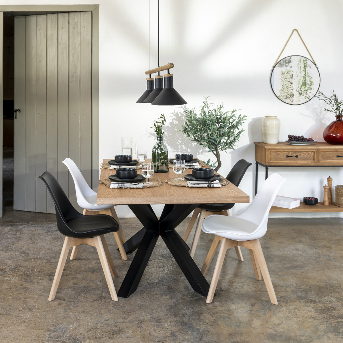 Chaise "Baya" gris foncé - pieds en hêtre