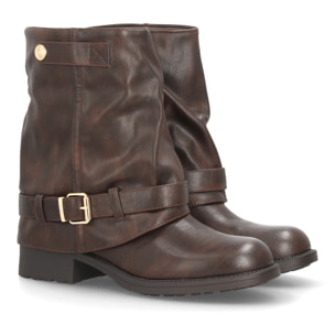 Botines moteros con correas decorativas para mujer