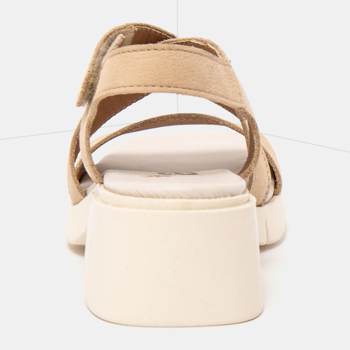 Sandalias con tacón 2062 NOBUCK CREAM-PORCELANA / VARSOVIA color Cream-porcelana