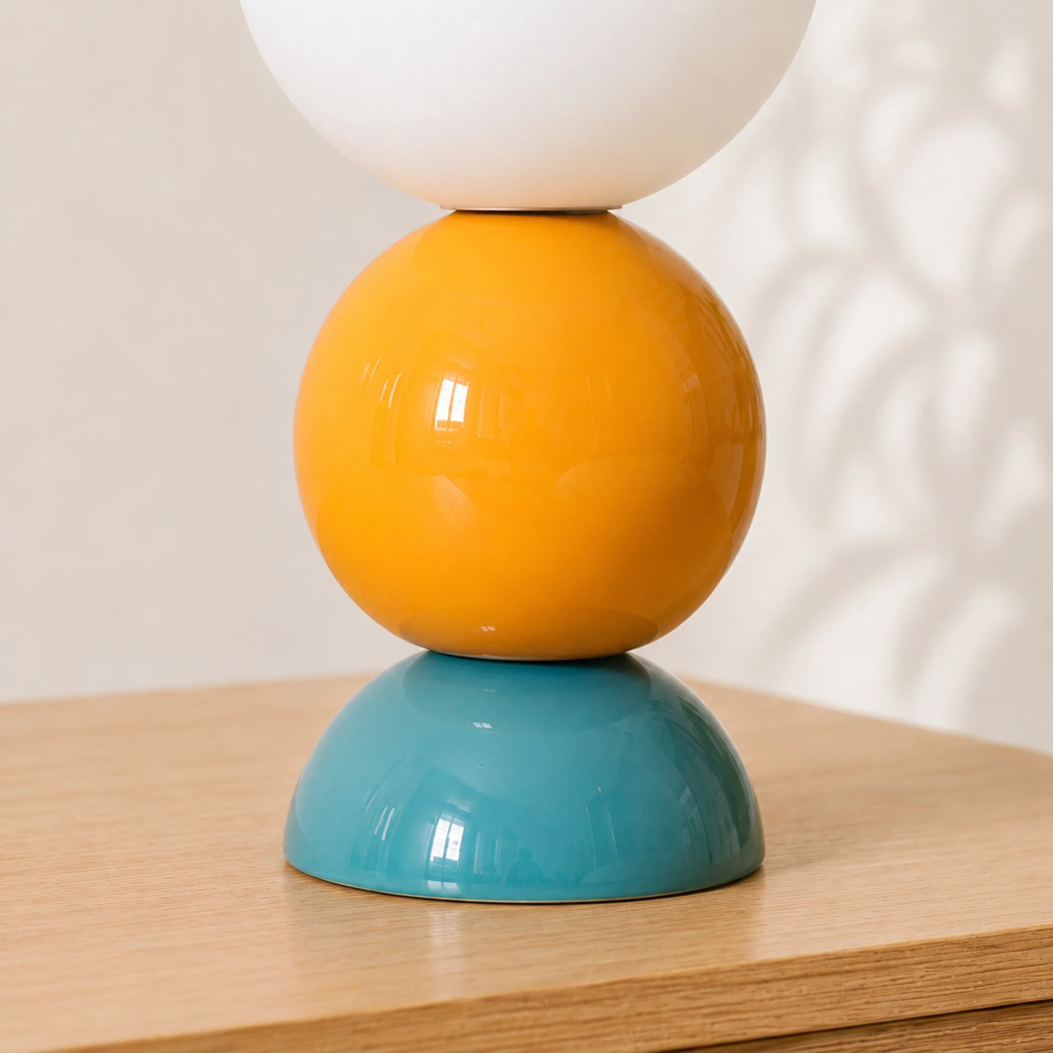 Lampe à poser en céramique bleu et jaune - Pili