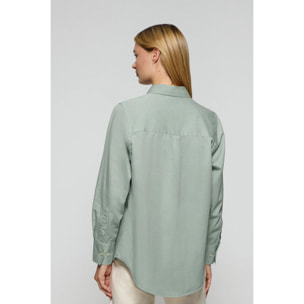 Camisa Simona verde claro con monograma bordado PC