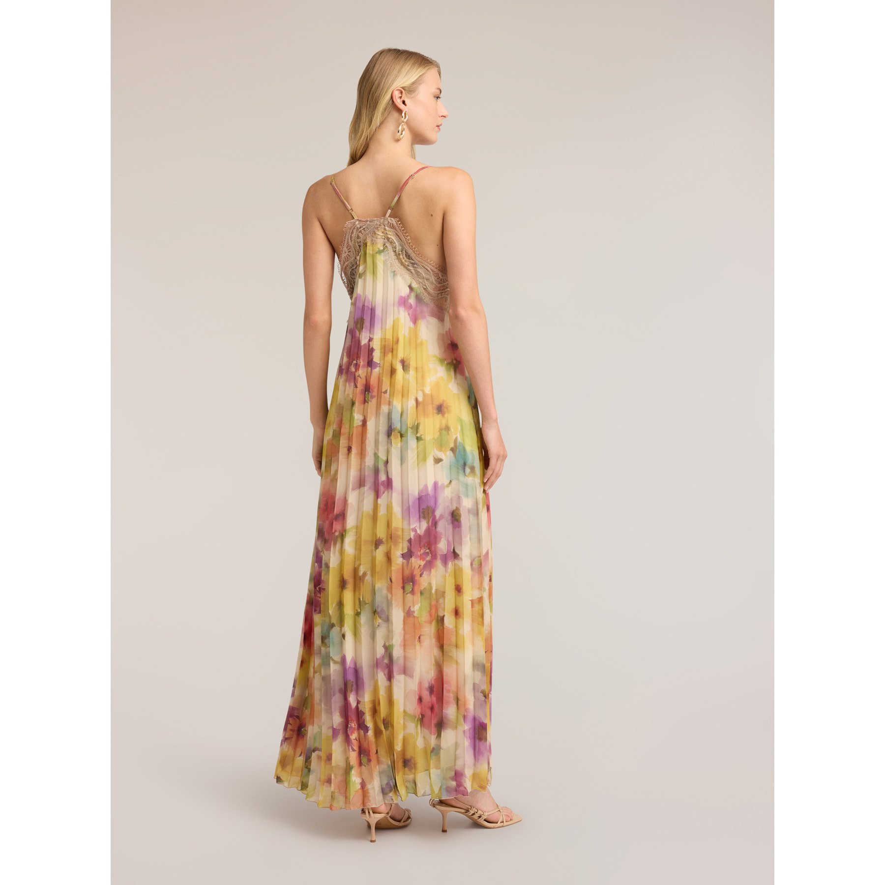 Motivi - Vestido maxi de gasa plisada con estampado - Amarillo