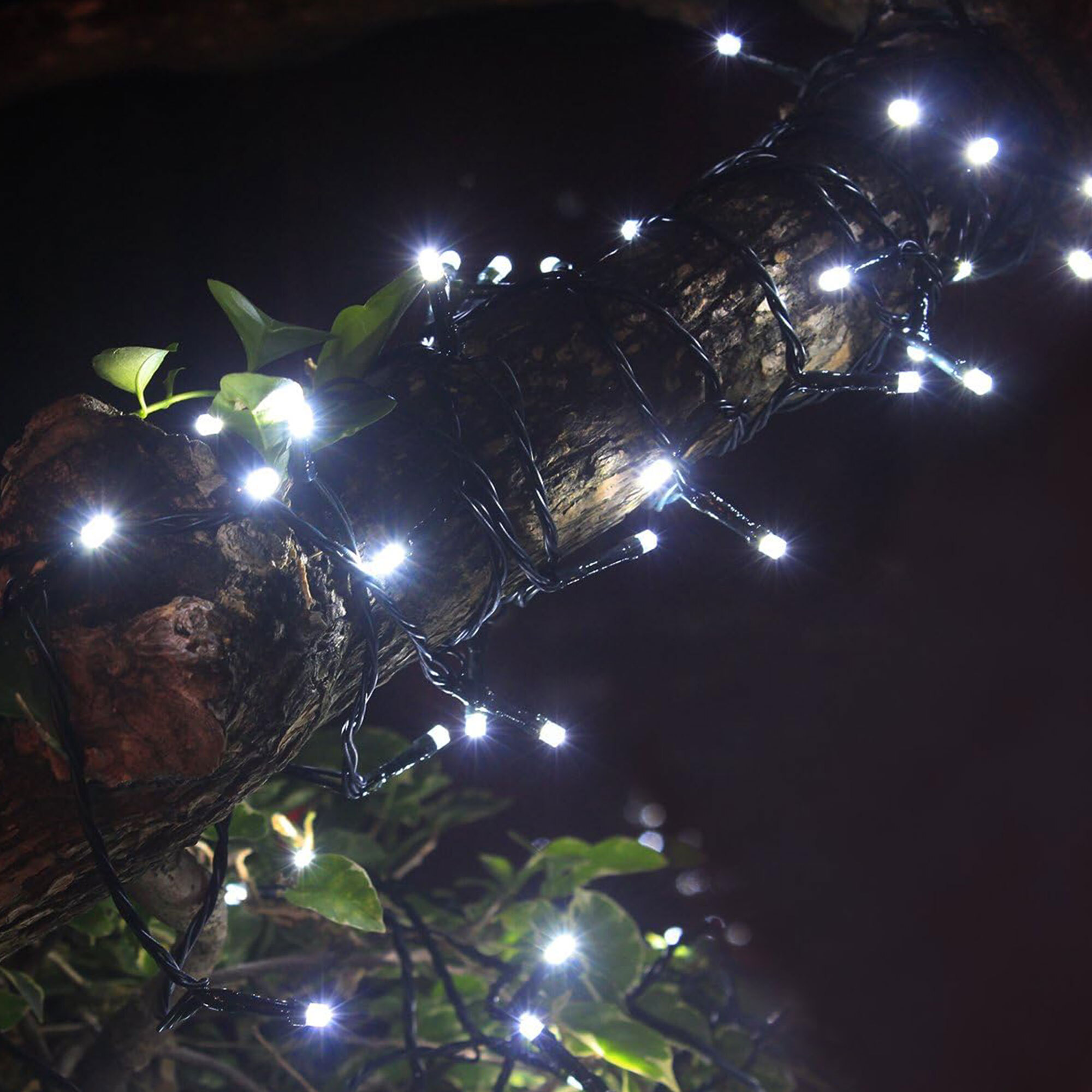 Guirnalda de luz led solar con 400 bombillas - cable de 4 metros, led blanco frío y panel solar policristalino