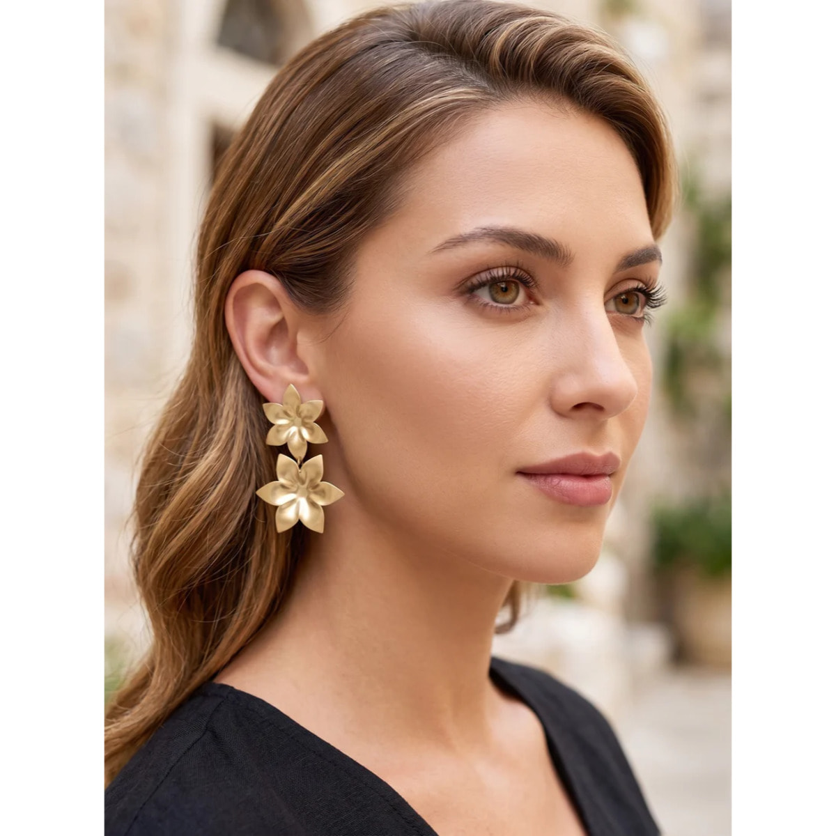 Pendiente doble flor colgante laton dorado