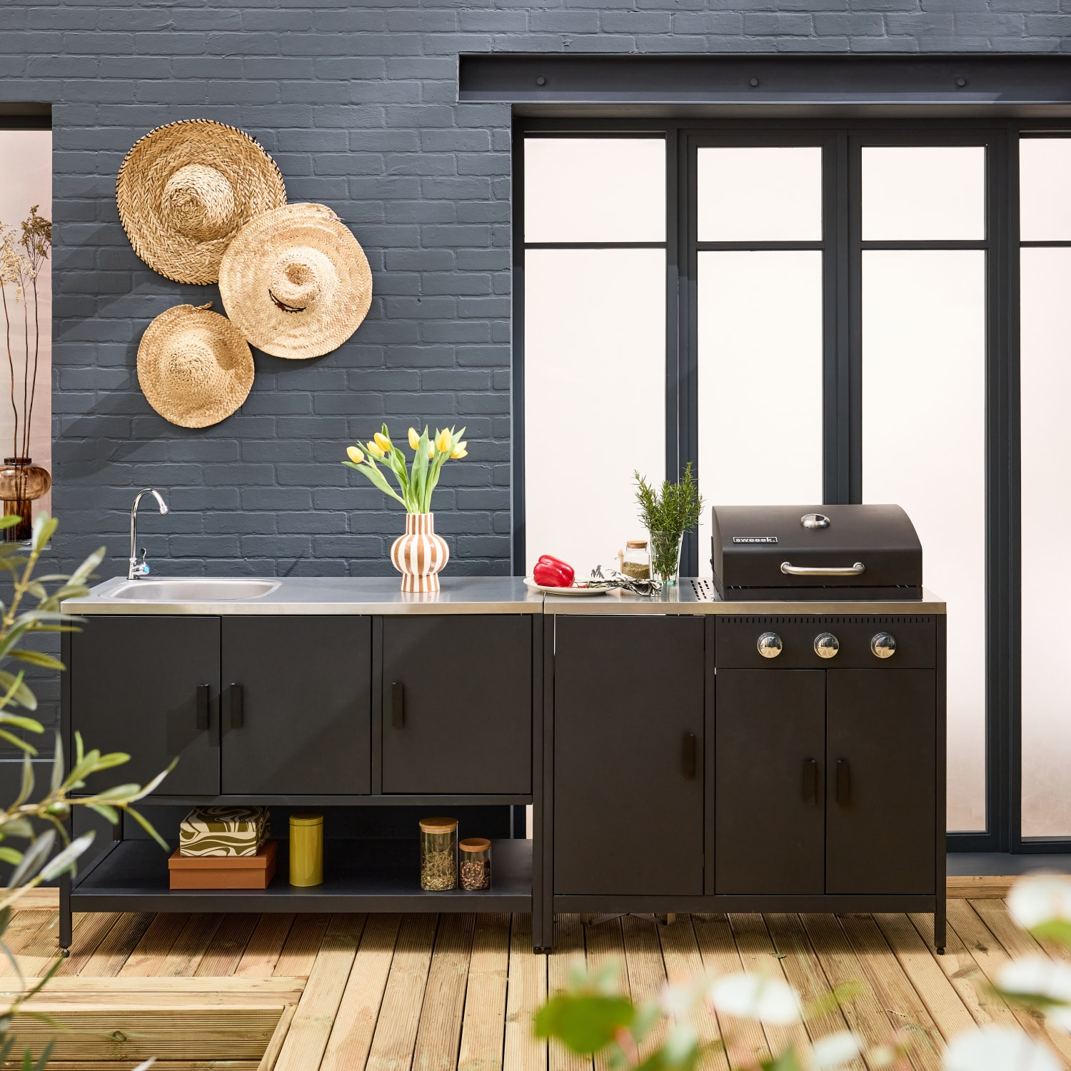 Cuisine d'extérieure 2 modules avec barbecue gaz 3 brûleurs sur pieds, thermomètre NAXOS