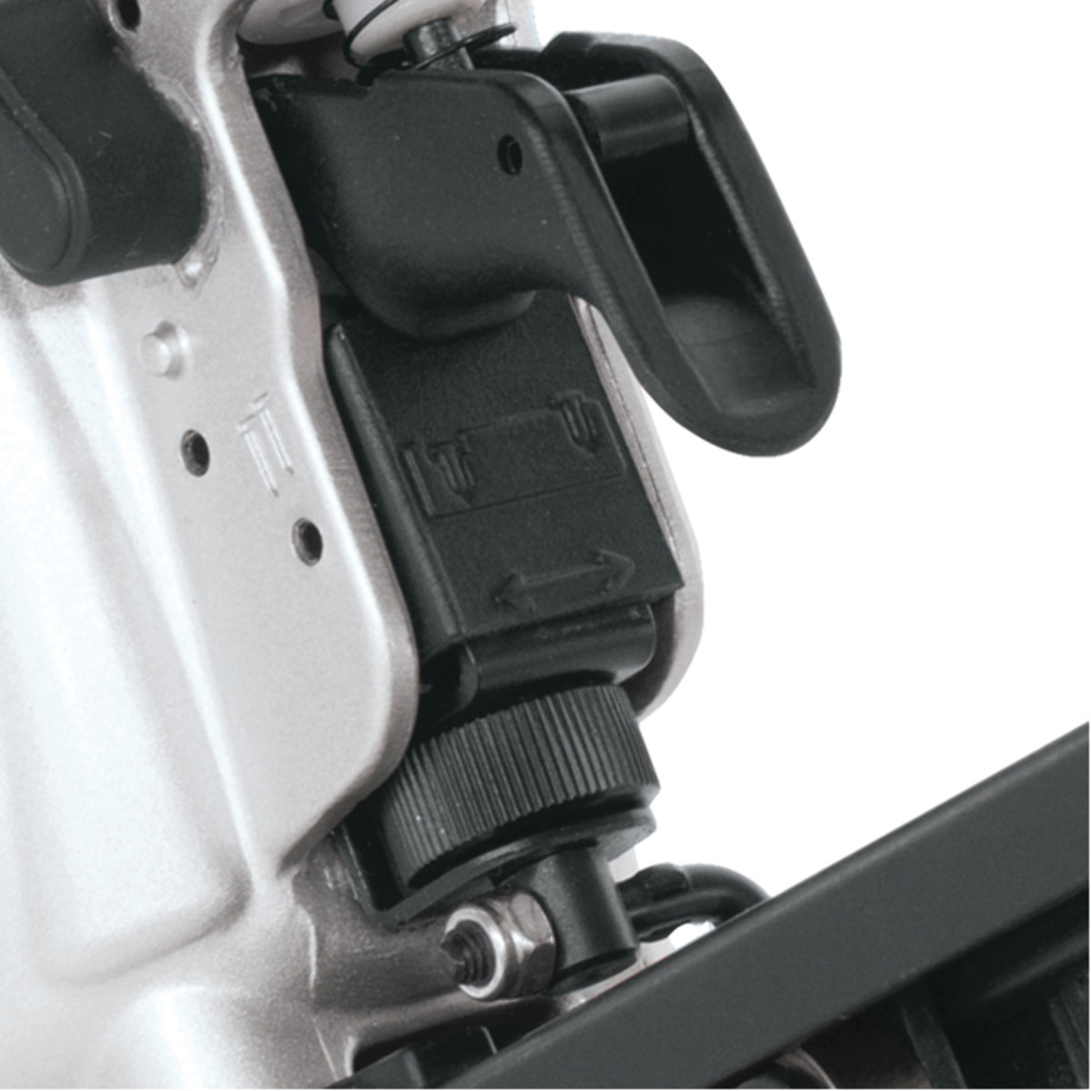 Clavadora neumática 8,3 bar 25 a 64 mm MAKITA - AF601