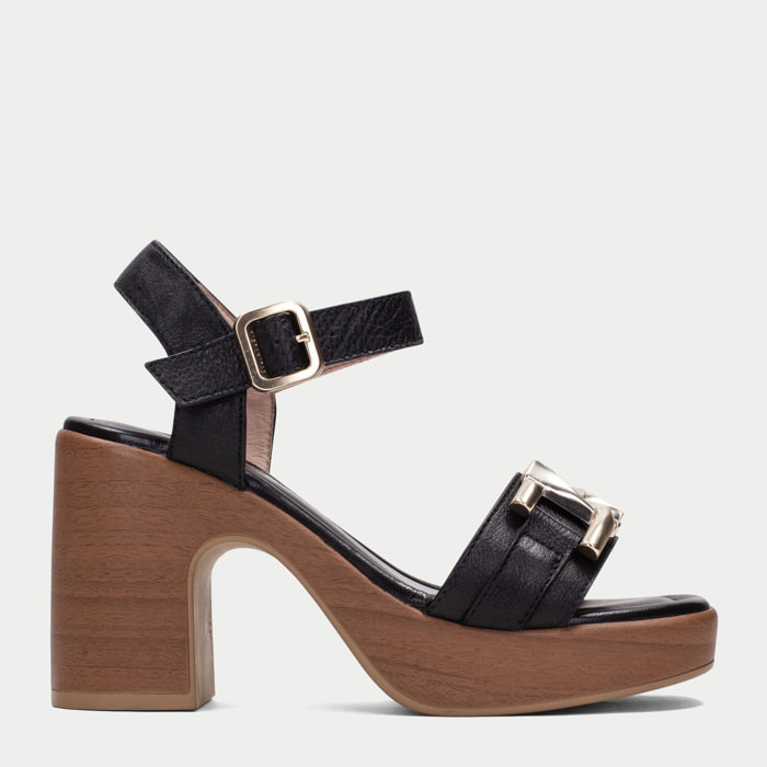 Sandalia Tacon Africa Negro 9 cm
