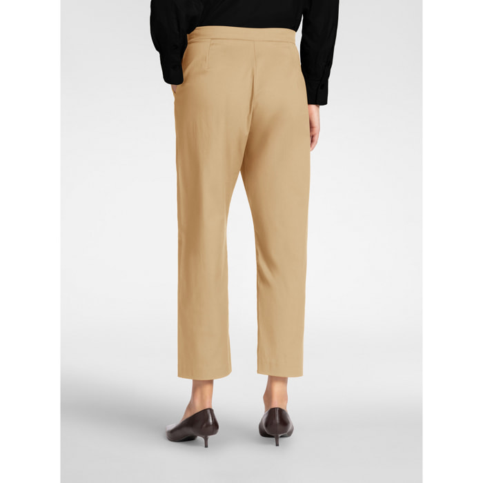 Elena Mirò - Pantaloni in gabardina con bottoni - Beige