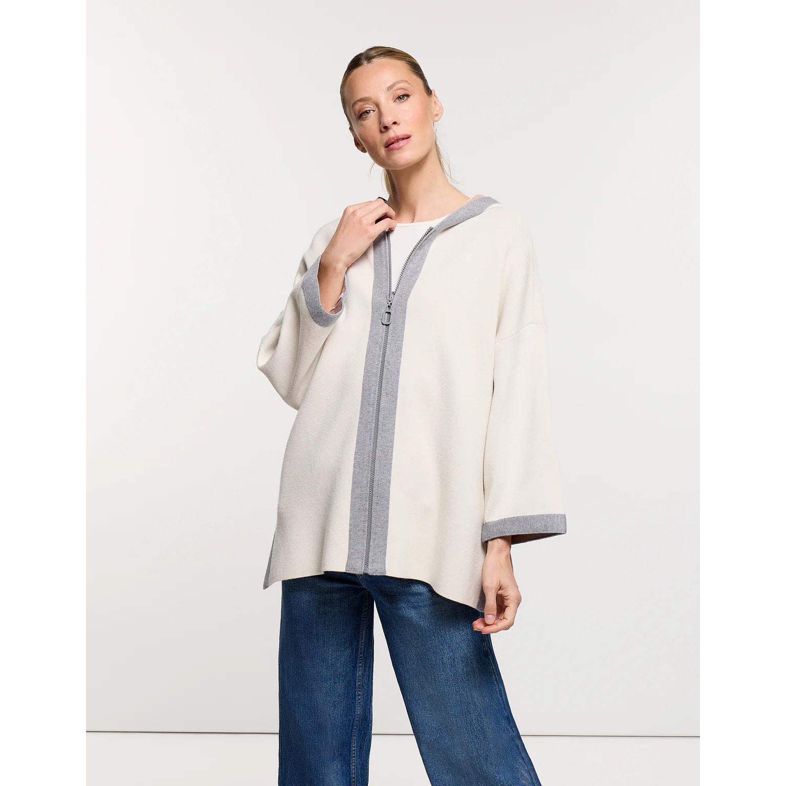 Chaqueta Poncho Blanca - Melbina